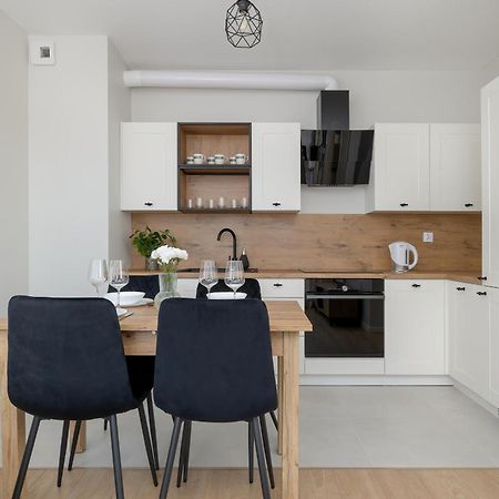 Bright Apartment Park Lotnikow Near Tauron Arena Krakow By Noclegi Renters Buitenkant foto