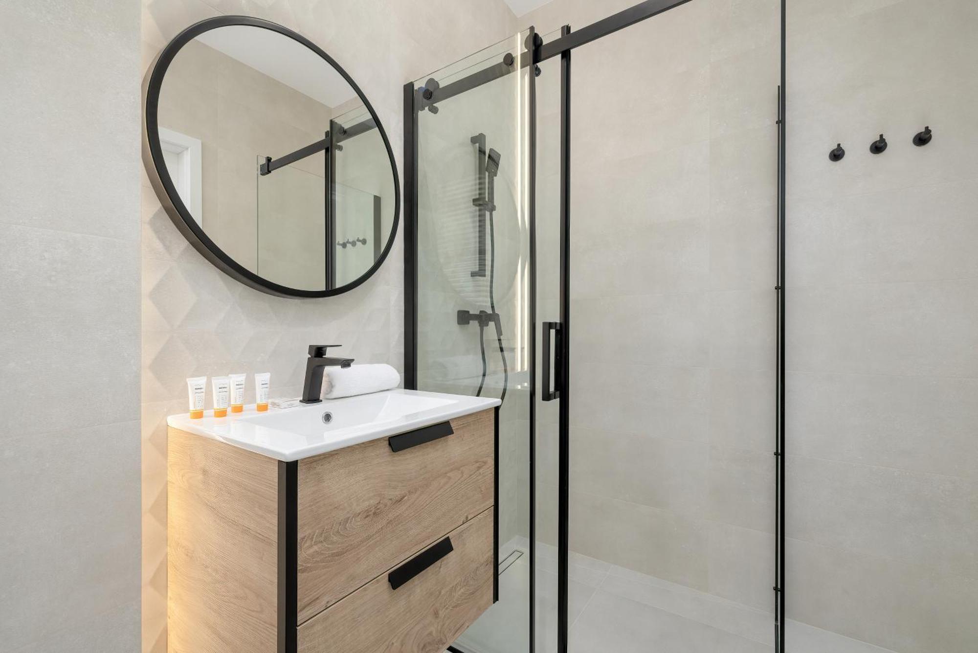 Bright Apartment Park Lotnikow Near Tauron Arena Krakow By Noclegi Renters Buitenkant foto